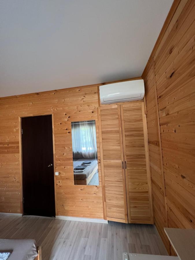 Mini-Hotel Forest Club ปิซุนดา ภายนอก รูปภาพ