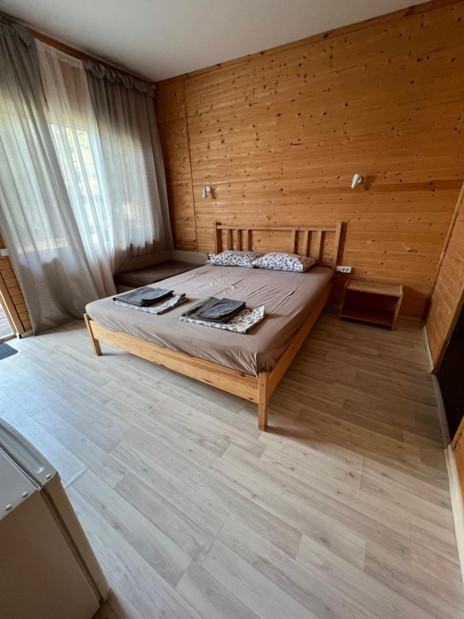 Mini-Hotel Forest Club ปิซุนดา ภายนอก รูปภาพ