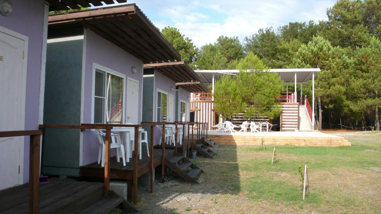 Mini-Hotel Forest Club ปิซุนดา ภายนอก รูปภาพ